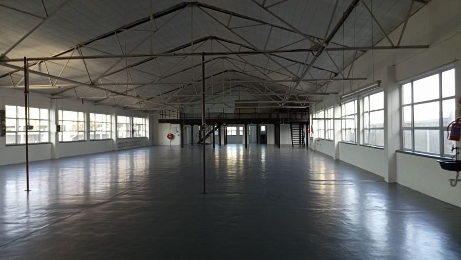 To Let Commercial Property for Rent in Maitland Western Cape